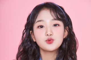 안성훈과 한솥밥..김태연, 스타랭킹 女트롯 2위