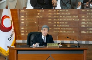 손현주, 전격 은퇴 선언..거센 후폭풍[신입사원 강회장]