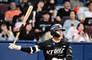 삼성 3위로 밀어낸 KT, 키움 7연패 몰아넣으며 단독 2위 점프! 최원준 3안타 [고척 현장리뷰]
