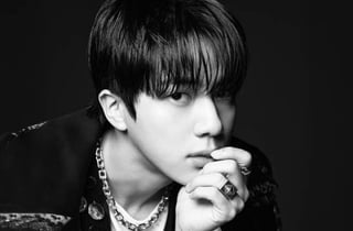 방탄소년단 진, '패션 매거진 커버가 가장 기대되는 아티스트' 1위..포브스코리아