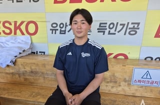 '韓 오자마자 연이틀 만루포 대역전극' 깜짝 놀란 日 투수 "이게 KBO리그인 건가" [인터뷰]