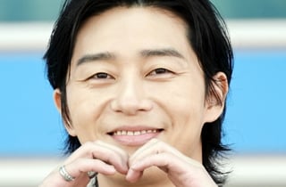 박서준 '미소와 하트' [★포토]