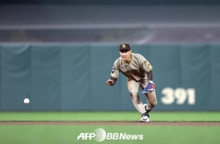아뿔싸! 송성문 7회 1사 1·3루 절호의 기회서 '158㎞ 광속구'에 얼어붙다니... 3타수 무안타 2삼진 침묵, SD는 2-3 역전패