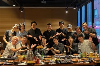 이하늬 근황, 둘째 육아로 바빠도..'애마'팀 모였다