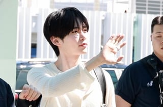 제로베이스원 성한빈 '빛나는 미소'[★포토]
