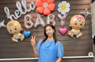 '47세' 한다감, 1000평 한옥서 성대한 젠더리빌 파티