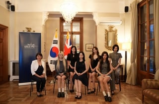 엔믹스, 주한영국대사관 캠페인 홍보대사.."소녀들의 롤모델"[스타이슈]