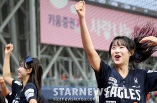 [한번에쓱] '고척돔 추억은 승리뿐이지! 오늘도 승리하러 왔쥬' 잔망호은 이호은