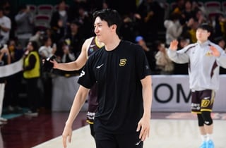 [비하인드 인터뷰] 은퇴 위기에 日이적도 고민... '현대모비스 극적 합류' 배병준 "인정받는 선수 되겠다"