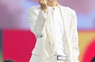 임영웅 생일 기념 '안산영웅시대', 자립준비청년 위해 400만원 기부