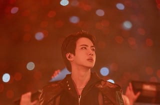방탄소년단 진, 日 최대 음악 시상식 '뮤직 어워즈 재팬' 베스트 오브 리스너스 초이스 수상..글로벌 인기
