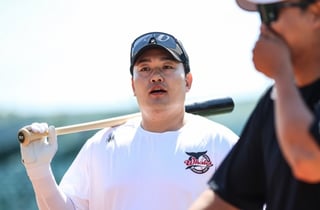 '재활 끝' 최지만, 울산서 첫 훈련→커피차도 쐈다! 사령탑도 "단계적으로 경기 준비" 이르면 6월말 롯데전서 합류 전망