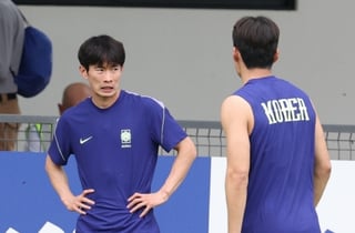 '이태석 OUT→김문환 IN' 홍명보호, 멕시코전 깜짝 카드... '0분 출전' 옌스 2경기 연속 '벤치 대기' [현장 라인업 분석]