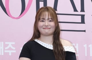 찰스엔터 '깜찍 미소[★포토]