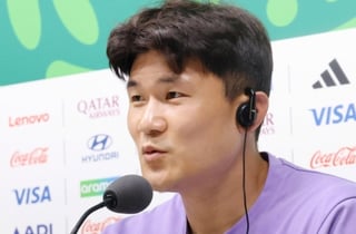 '韓 최고 센터백' 김민재 너스레 "왜 선수들이 나를 이렇게 높여주는지 모르겠다" [월드컵 현장]