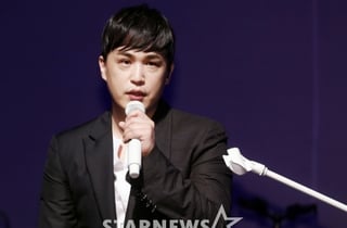 [공식] 이수, 린과 11년만 파경 후..뜨거운 여름 콘서트로 돌아온다