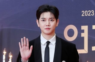 뉴이스트 출신 렌, 팬들 곁으로..오늘(25일) 사회복무요원 소집해제