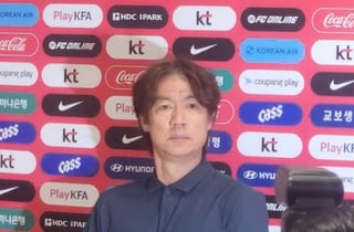 '사퇴' 홍명보 의미심장 한마디 "감독 자리 내려놓는다, 하지만..."