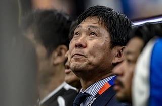 日 역대 최강이라더니 '또 1회전 탈락'... '눈물바다 된 日 벤치' 모리야스 감독 "내가 부족했다" 사과