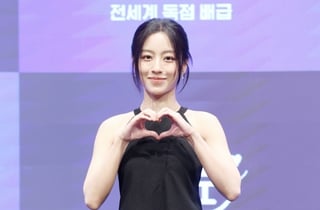 강민아, 발끝까지 러블리[★포토]