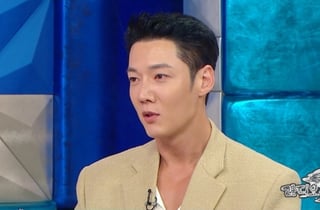 최진혁, 이국주와 생각보다 깊은 사이였다.."母 직접 만든 참기름 선물해" [라스]