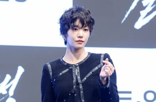 이설, 시크한 하트[★포토]