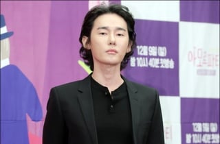 배재고 '스벅 가야지' 논란..허지웅 "5월 광주 여전히 조롱거리" 일갈 [스타이슈]