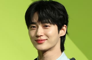 변우석, 스타랭킹 男배우 3위..'대군부인' 역사 왜곡 논란 후 차기작 기대