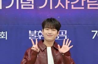 이찬원, 유튜브 총 6억뷰와 겹경사..스타랭킹 男트롯 '3위'