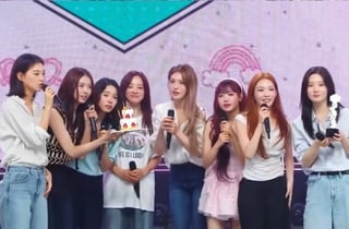 "언젠가 '갑자기' 또 나타날지 몰라"..아이오아이,음방 트리플크라운 달성