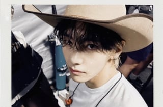 뷔, K팝 남자 솔로 최초 인스타그램 팔로워 7500만 돌파[K-EYES]