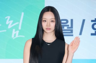 이혜리 '시크한 손인사'[★포토]