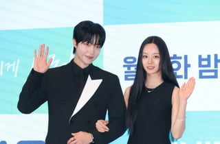 황인엽-이혜리 '완벽한 비주얼 커플'[★포토]