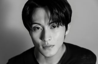 SM→NCT 떠난 마크..오늘(8일) 위버스에 新 프로필까지 오픈