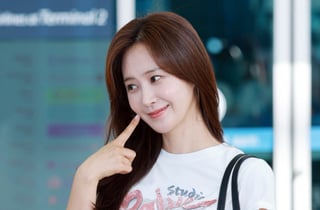 효리수 화제에 대세 등극..유리, 스타랭킹 女아이돌 3위