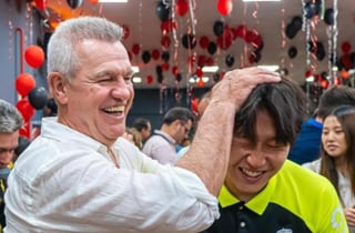 韓 축구 감독 '새 후보' 나왔다! 이강인 PSG 진출시킨 '옛 스승' 아기레 관심설 현지 보도