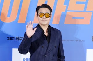 박성웅, 사진 찍기 참 좋은 날이네[★포토]