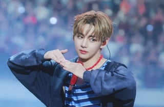 '일본 광고 점령' 방탄소년단 뷔, 日 인기랭킹 276주 연속 1위