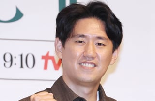 포즈 취하는 '오싹한 연애' 이민수 감독[★포토]