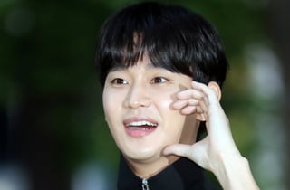 김수현, 직접 복귀 선언..작품 출연 제안만 40여편 '우르르'