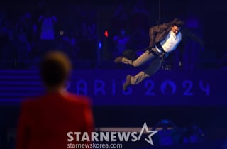 "또 공중 낙하?"..톰 크루즈, 월드컵 폐막식 특별출연 [스타이슈]