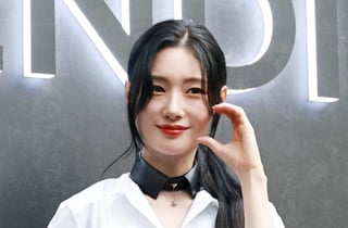 정채연 '매력적인 레드립'[★포토]