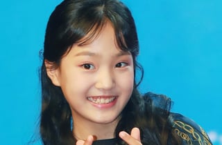 김태연, 팬들이 만든 빛나는 순위..스타랭킹 女트롯 2위