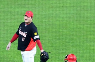 [한번에쓱]2사 만루에서 삼진으로 승리지켜내며 '터프한 9회말이야' 조상우
