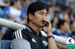 '인천전 패배' 정정용 감독 "감독으로서 죄송하다, 당장 내일부터 대전전 준비" [인천 현장]