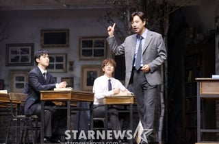 오만석, 존 찰스 키팅 선생님의 부임[★포토]
