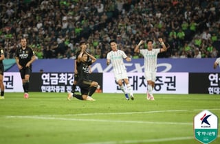 이승우 PK 실축! 멈춰선 2·3·4위, 전북·울산·강원 '나란히 무승'... 선두 서울 '미소'