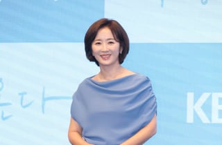 윤유선 '남다른 패션 센스'[★포토]
