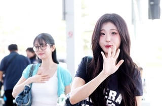 히나, 깜찍하게 손인사[★포토]